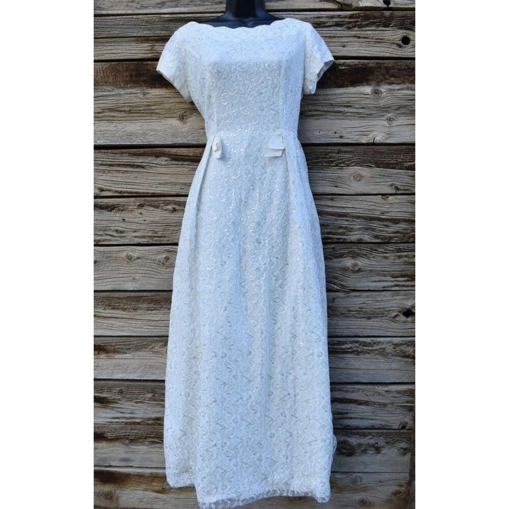 Vintage 1950s Handmade White and Silver Lace Dress